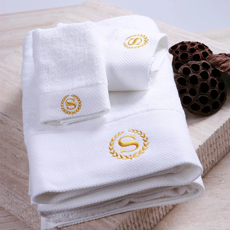 Eliya Resort Hilton Towel Bath Sheets Extra Large White 100 cotton Logo Luxury