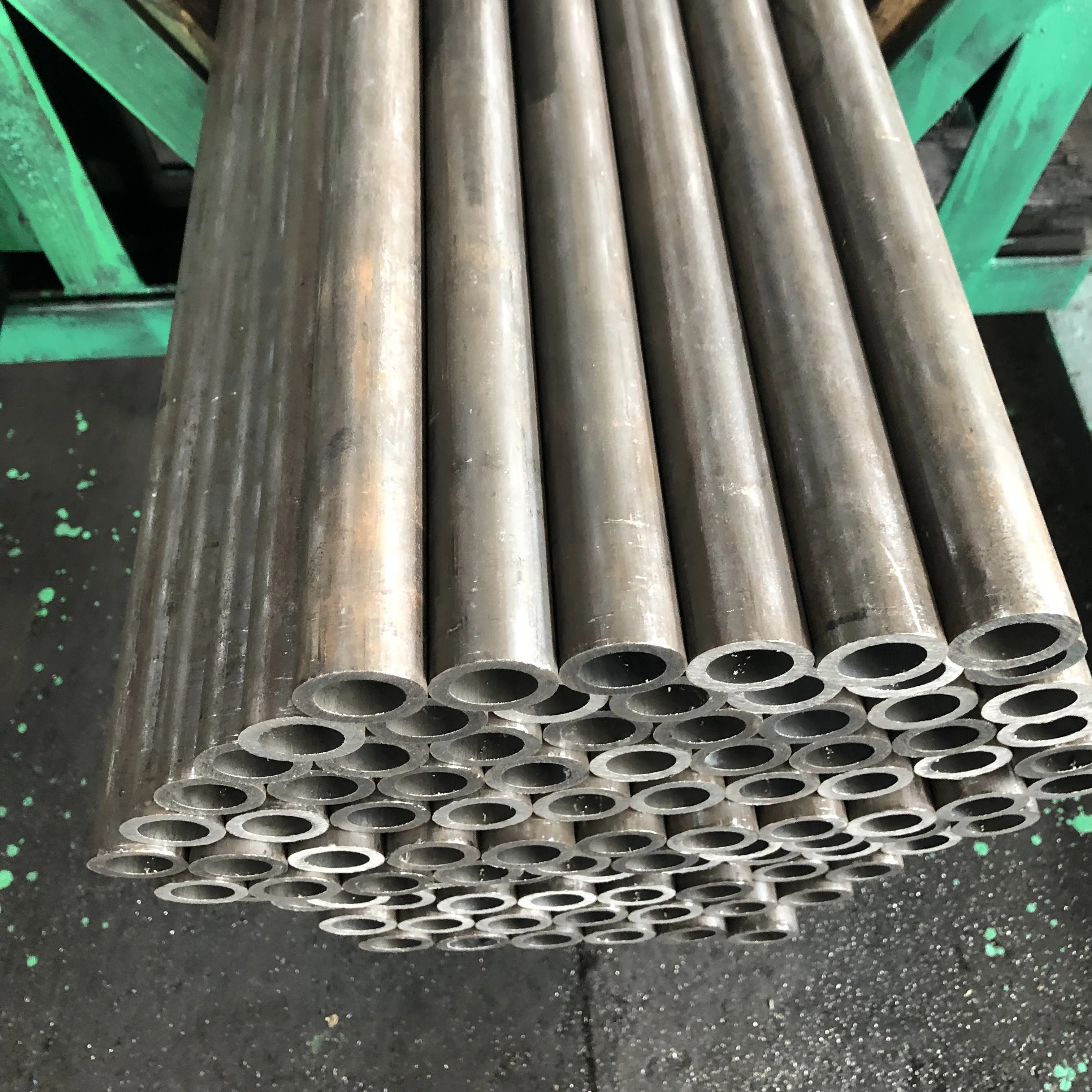 
tianjin premier manufacturer Seamless precision cold drawn steel pipe used for machine parts 