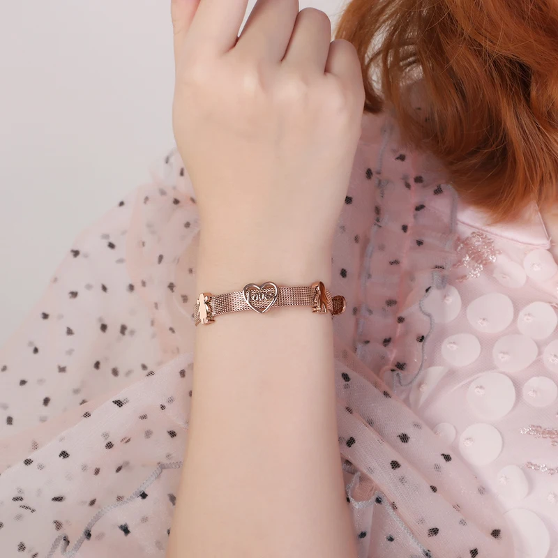 Wholesale Price Simple And Fashionable Best Selling Love Pattern Charming Turkish Style Bracelet For Girls