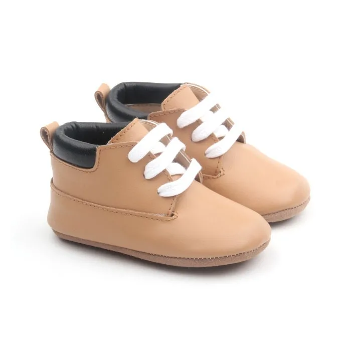 女婴男孩软底皮革婴儿床鞋靴在蹒跚学步运动鞋上滑 - buy baby boys