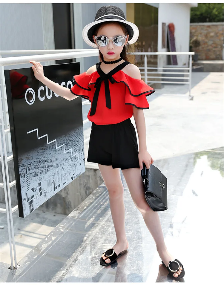 

2019 Summer new V-neck shorts chiffon shoulder strap two-piece suit, Pink;red