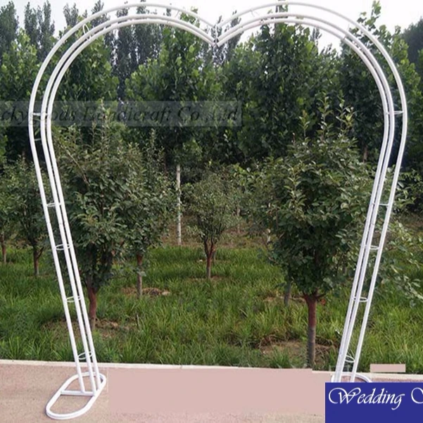 
customized heart shape metal garden wedding arch wholesale 