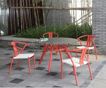 Lowes Wicker Patio Furniture Includes Four Chairs And Tables With