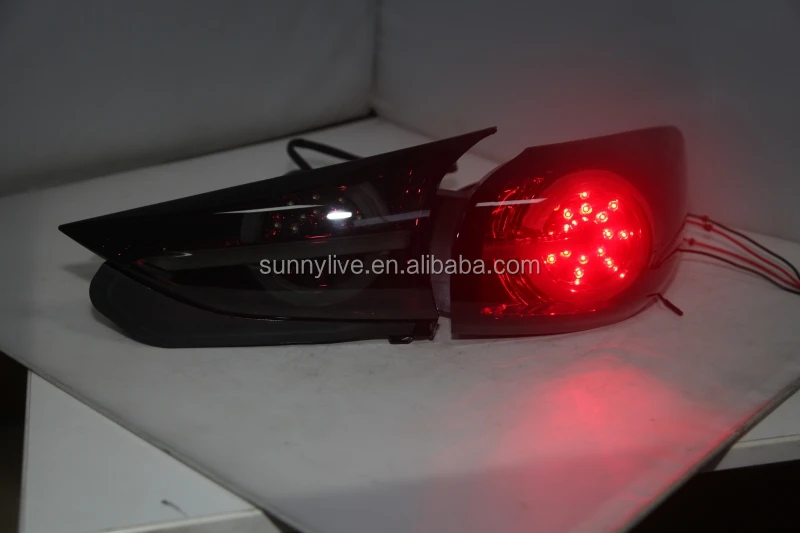 LED Tail Lamp For MAZDA 3 Axela  Hatchback 2015 -2018  TW Smoke Black cover  Dark red housing
