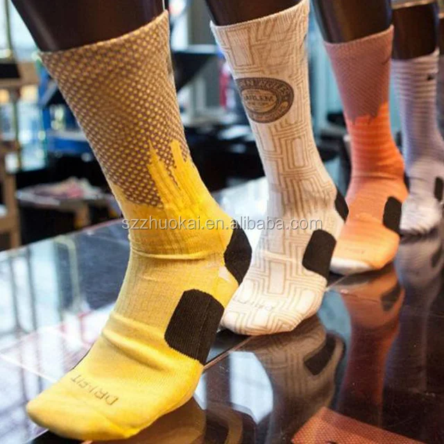 
Custom logo elite basketball althlete sock in high quality 