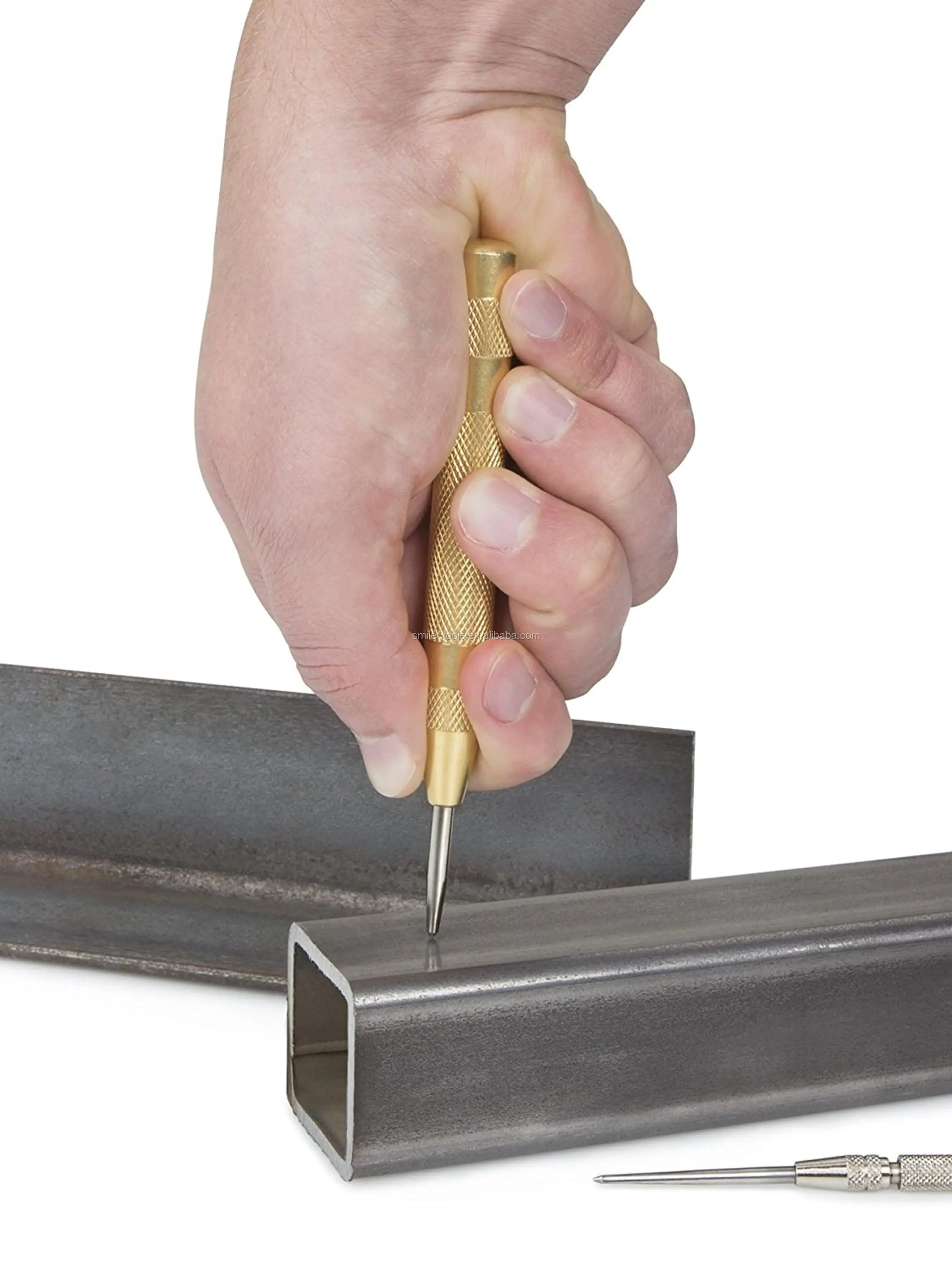 thumbnail image 2 of SE 5-Pack Brass Body Automatic Center Punch – 795ACPC, Metalworking Layout Tool 2 of 3