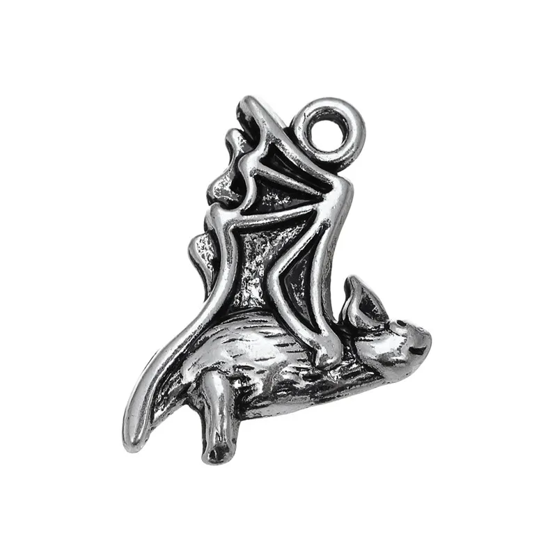 

Vintage Silver Plated 3D Flying Bat Animal Pendants Charms fit Bracelet