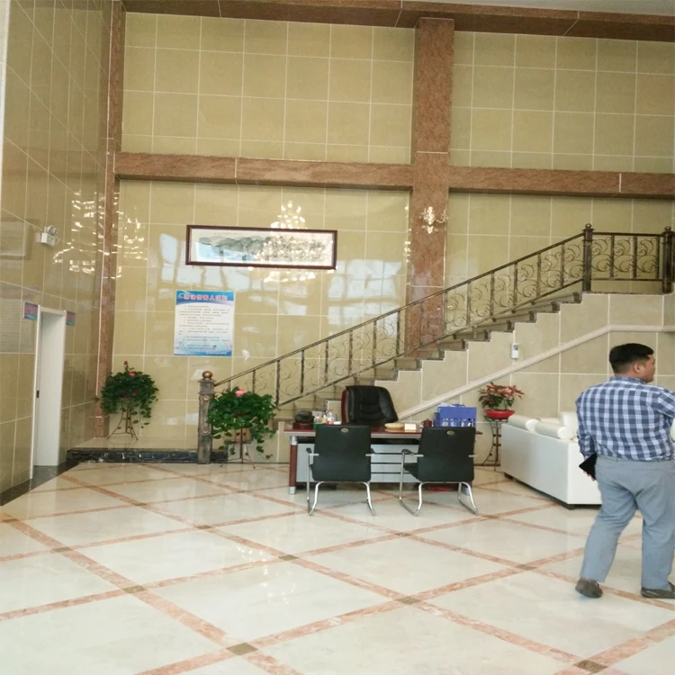 interior 23