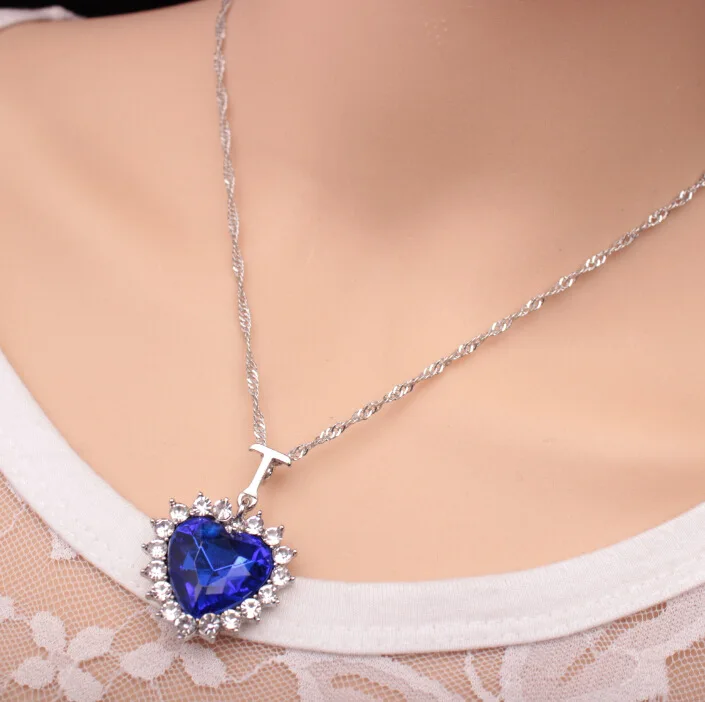 Προϊόντα Titanic Heart Of Ocean Pendant Necklace Blue Heart, Zipy Απλές  αγορές από AliExpress | Classic Titanic Heart Of The Ocean Pendant Necklace  Ladies Clavicle Chain Blue 