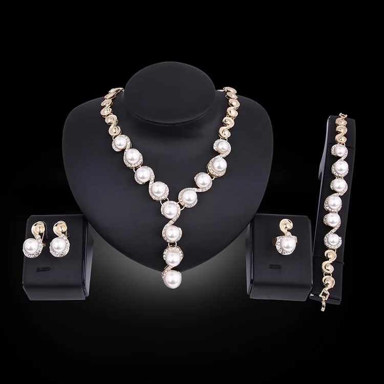 Women New 4 Pcs Fashion Jewelry Sets Luxury Saudi Gold Plated Big Pearl Pendant Dubai Crystal Wedding Gift Bridal Jewelry Set