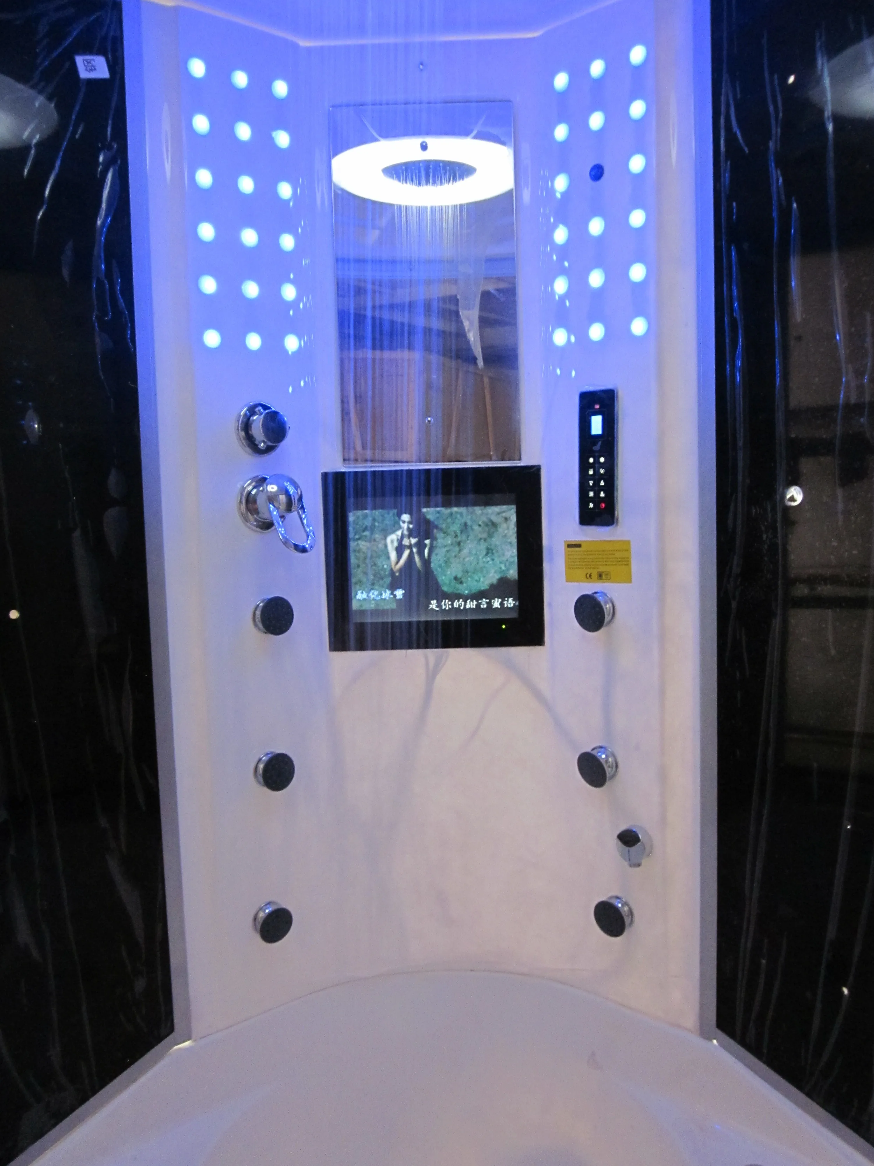 Bathroom sanitary equipment modern steam shower room with bathtub