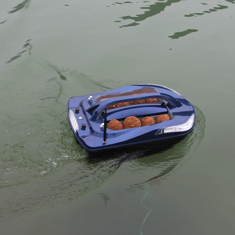 NEW bait boat loading bait.jpg