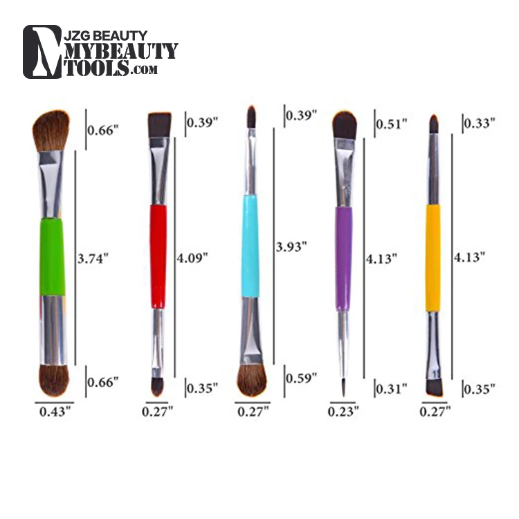 eyeshadow blending brush.jpg