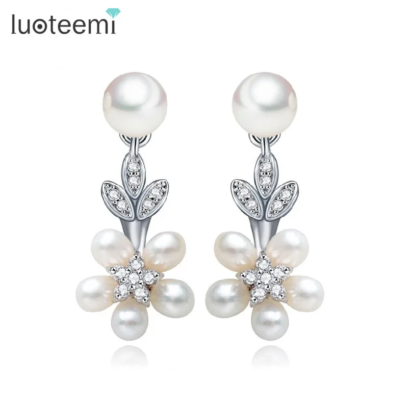 

LUOTEEMI Women Wholesale Noble Luxury 5pcs Freshwater Pearls Statement Stud Earrings, N/a