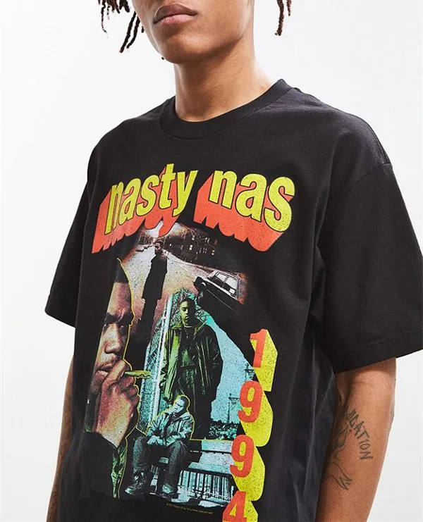 
Hot sale custom slim fit graphic t shirt for men 