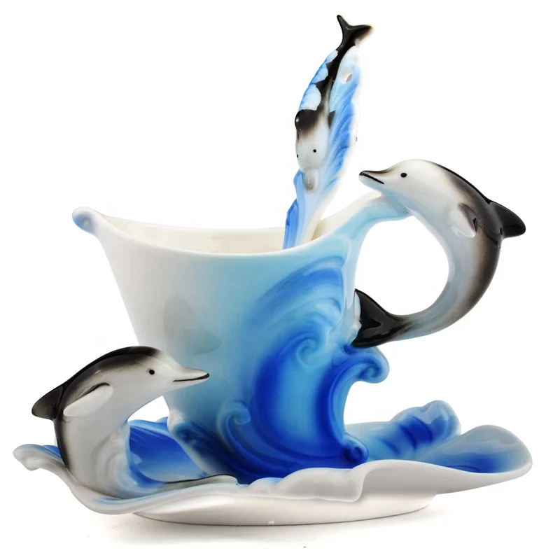 

YiJia 3pcs/set dolphin shaped reusable porcelain coffee tea cup sets with saucer, Blue;pink