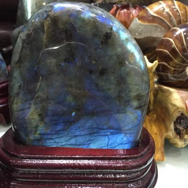 

Customized Natural charming labradorite decration semi precious decration, 100% natural color