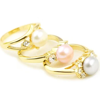 pink pearl rings with diamonds