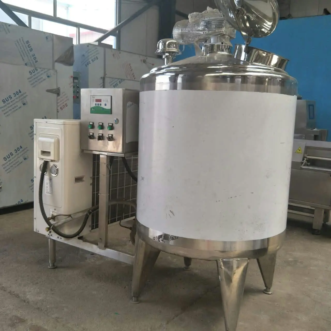 300L Professional manufacturer directly supply milking cooling tank