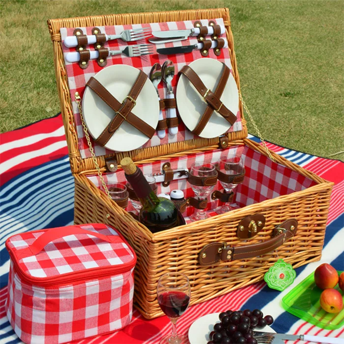 BBBuy Deluxe Traditional Wicker Picnic Basket Hamper with Cutlery Glasses for 4 Person Tableware & Fleece Blanket Plates 