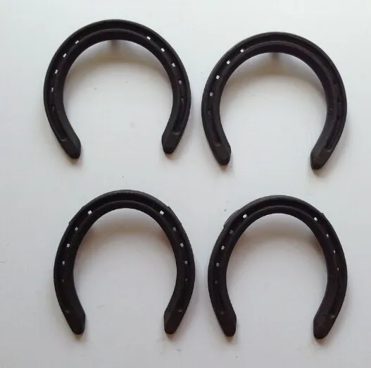 plastic horseshoes