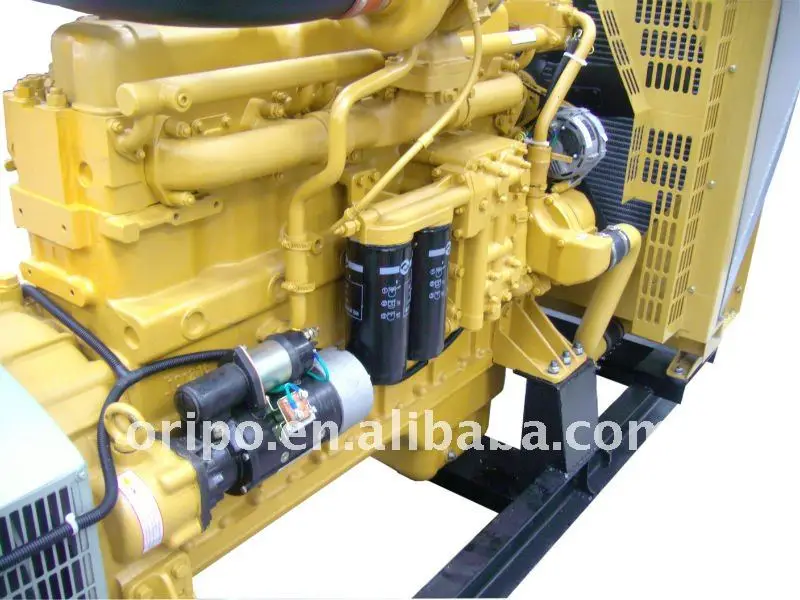 12V135AZLD engine.jpg