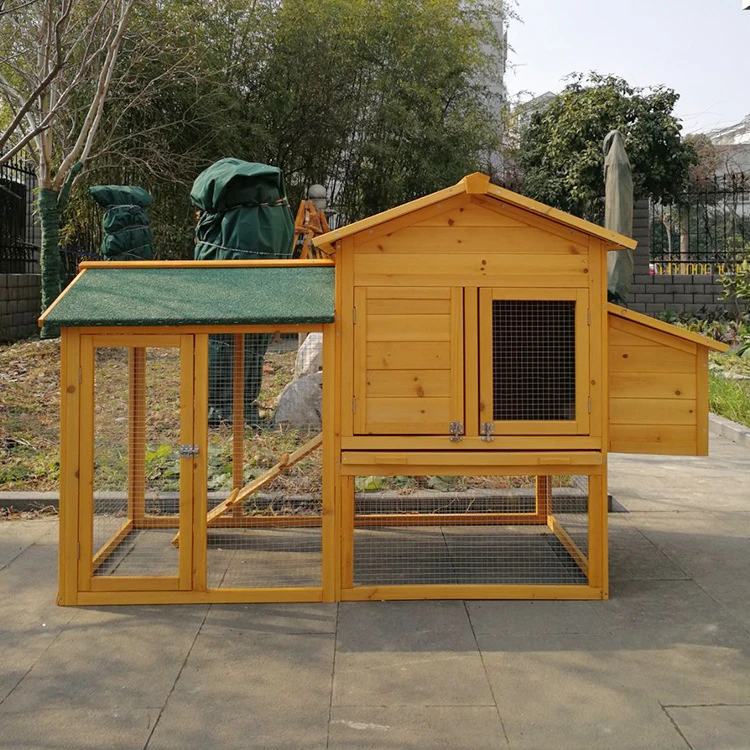 wooden chicken coop4.jpg