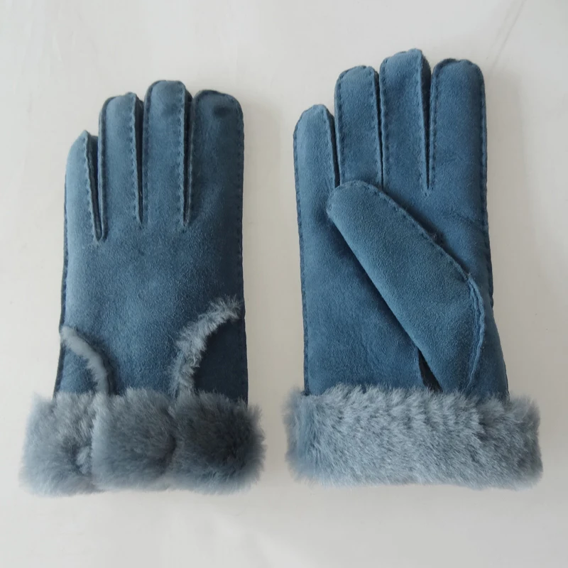 sheepskin ladies leather gloves.jpg