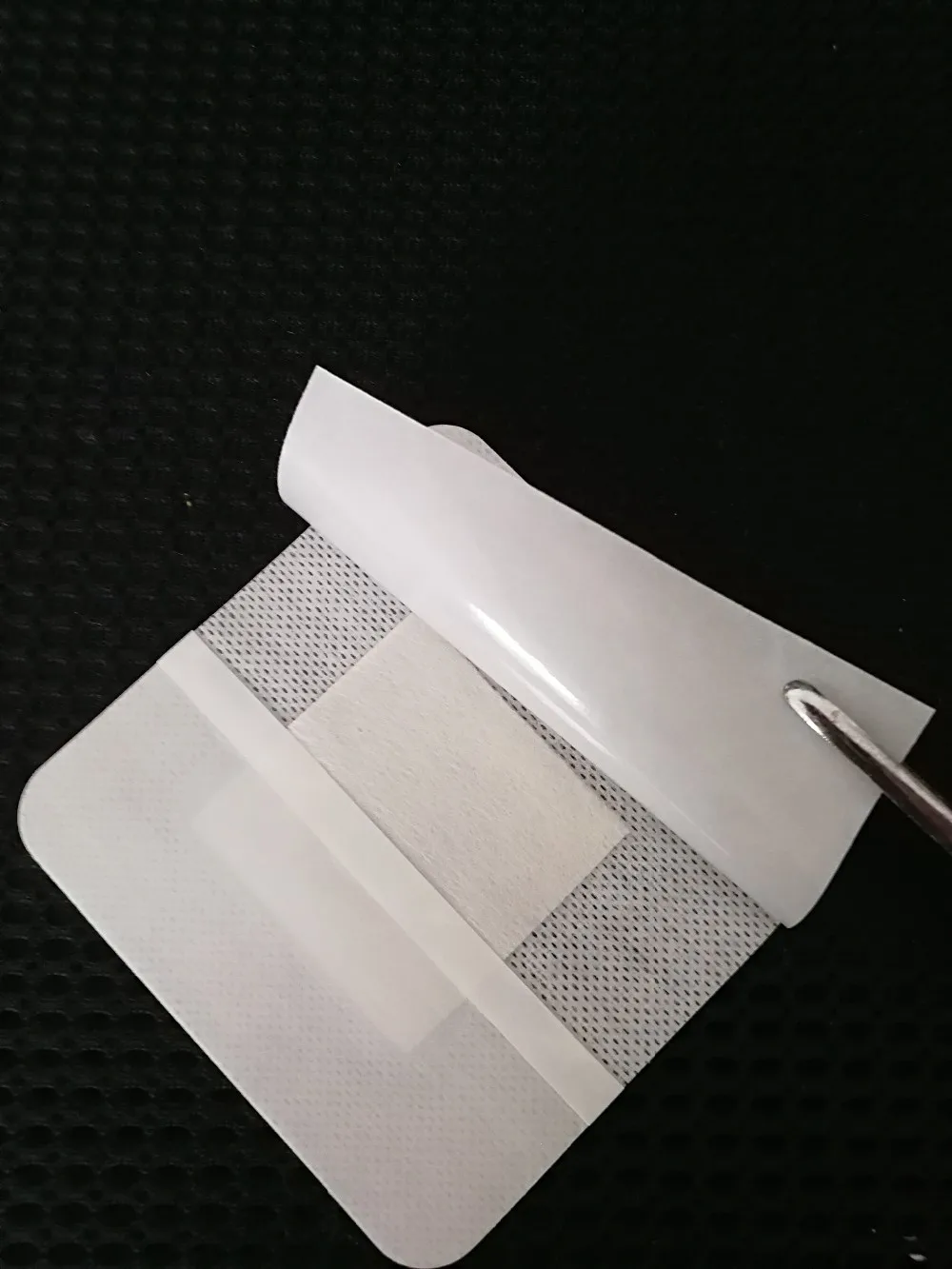 新型自粘医用 algniate 伤口敷料