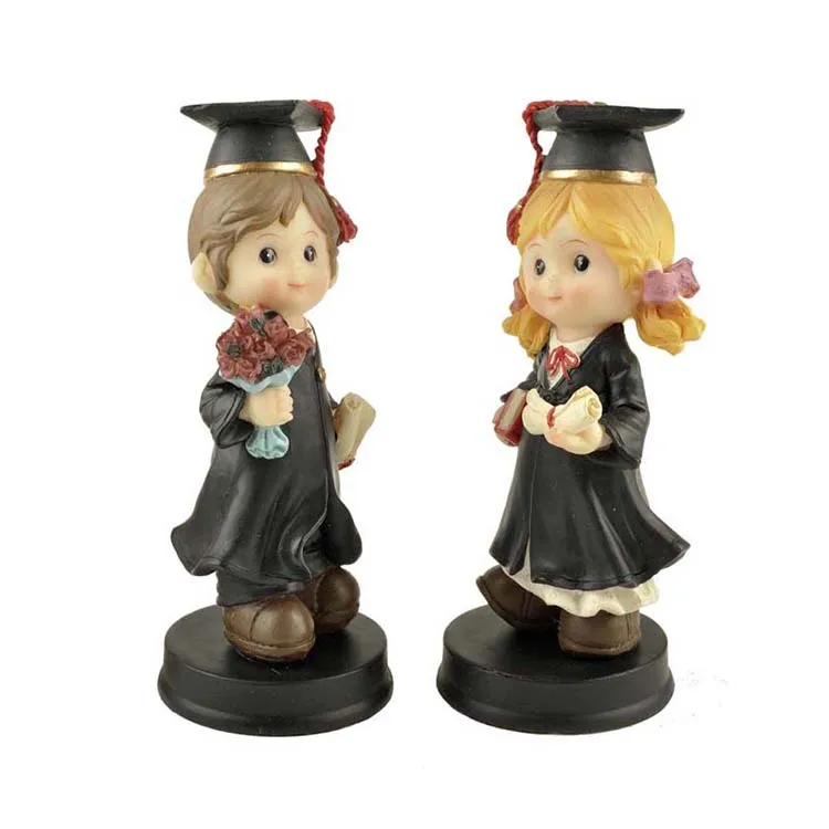Polyresin college graduation gifts decorative human figurines