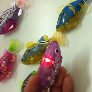 Multicolor Electric 8pcs Swimming Clownfish Robotic Water Activated LED light Fish Cat Kid Fish Toys