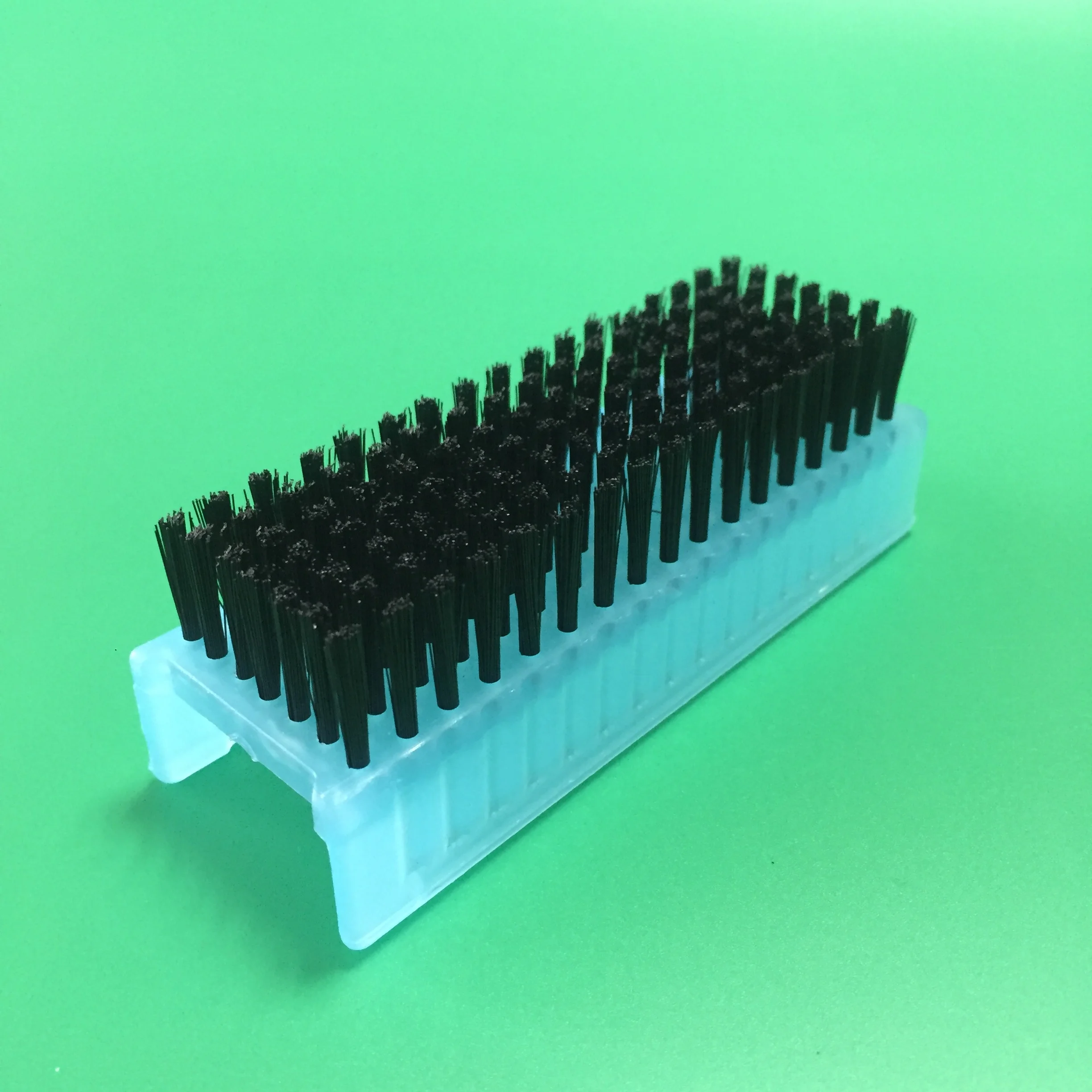 
autoclavable scrub brush 