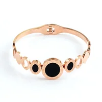 

OUMI 2018 Hot Sale European Fashion Stainless Steel Jewelry Rose Gold Bangles For Women