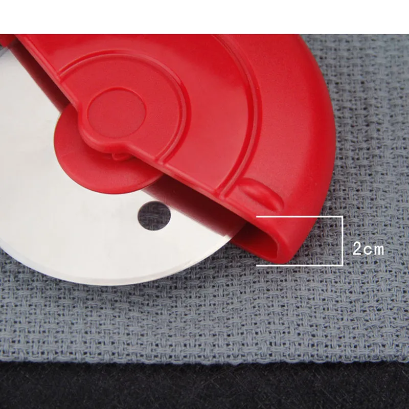 Hot Stainless Steel Pizza Cutter with Plastic Handle