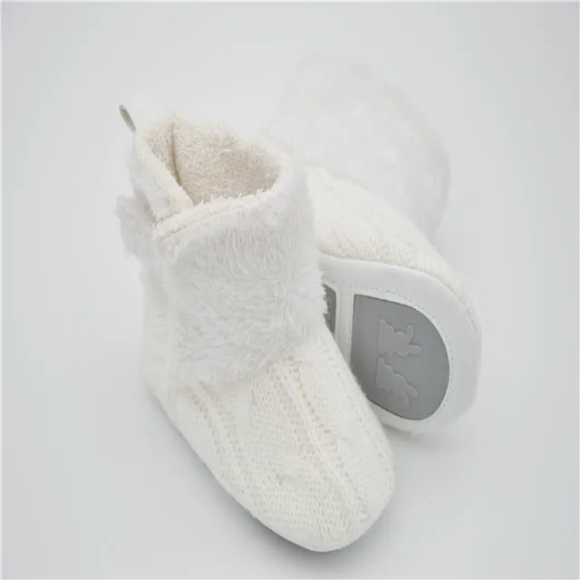 
Fake Fur White Stylish Warm Cozy Soft Baby Shoe 