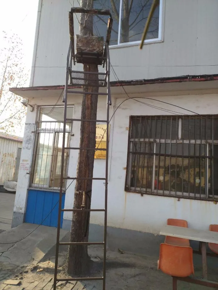 Telescopic Tree Stand Folding Hunting Ladder Stand With Seat Steel On