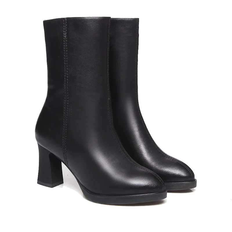 
OEM ODM New fashion Rechargeable battery heated women leather winter boots Electrically Heated Shoes 