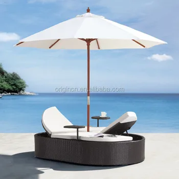 Poolside garden use oval sectional shaded outdoor lounger bed lounge ... Korb lounge bubble