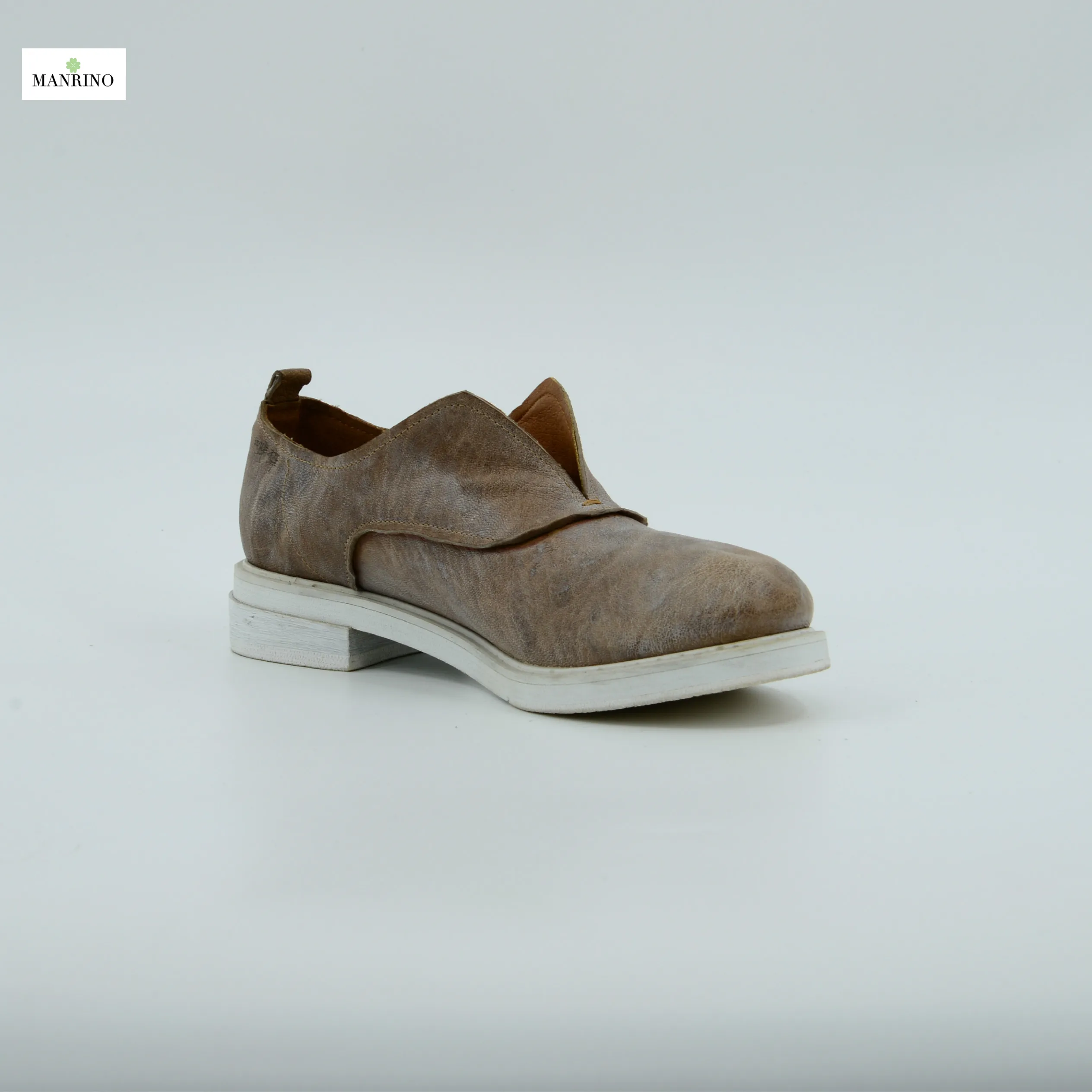 
MANRINO-0118 Wrestling Sheep Leather Material Handmade High End Women Causal Leather Shoe Models Chengdu Factory 