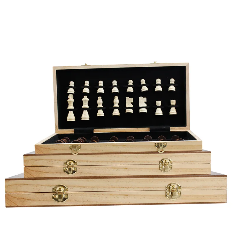 

15'' Classic Folding wooden chess set with wooden pieces