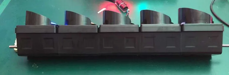 Small traffic led light bulbs with 5 lamps.jpg