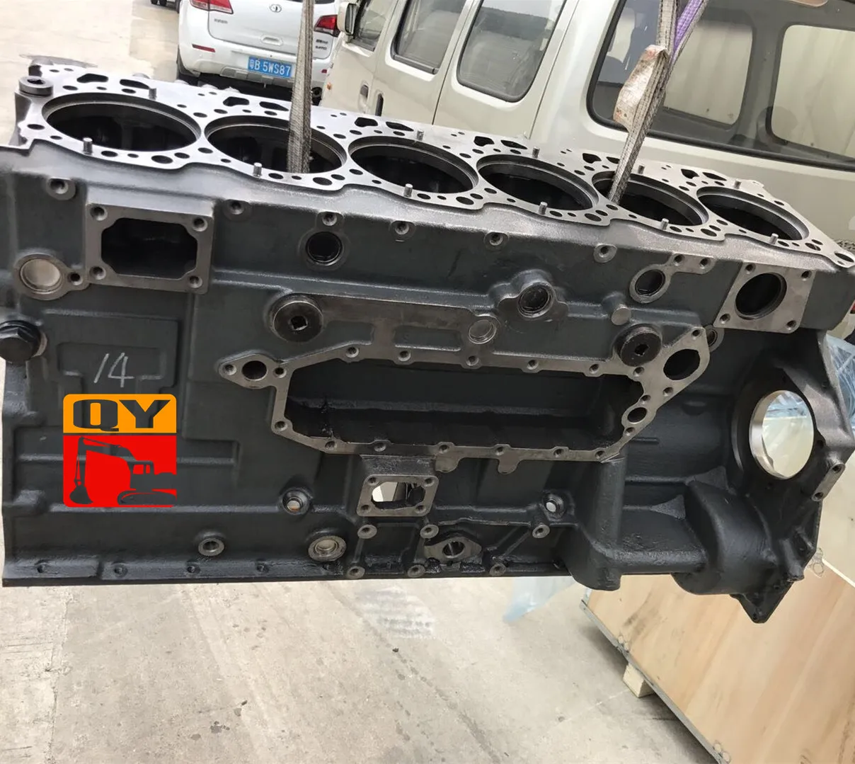 Engine Parts Cylinder Block For WA4708 D85 PC490 Excavator 6D125E7