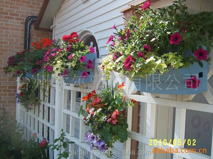 Vertical Gardening Fence