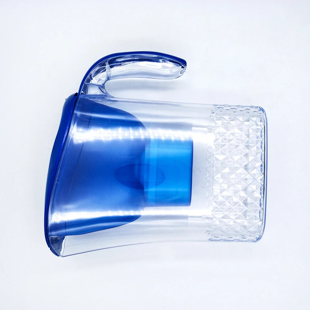 
0.7 gallon 10-cup large water pitcher with water filter 