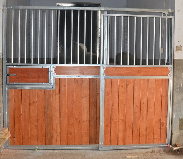 
standard horse stable panel with sliding door 