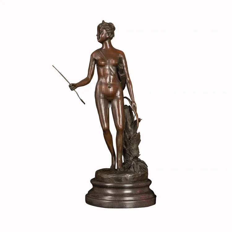 

Diana Artemis Statue Sculpture Bronze Greek Goddess of Hunting Moon Figurine Antique Copper Art Decor Accessories