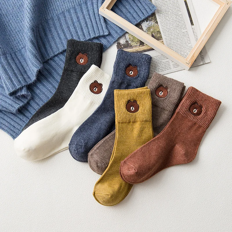

Autumn and Winter new Japanese Cotton Women's Socks Cartoon Embroidery Bear Korean School Fashion Tube Socks, As shown