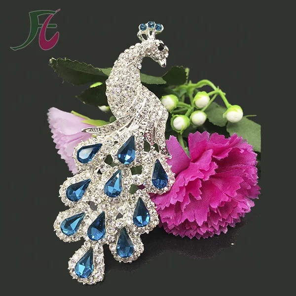 

Rhinestone peacock napkin ring for wedding