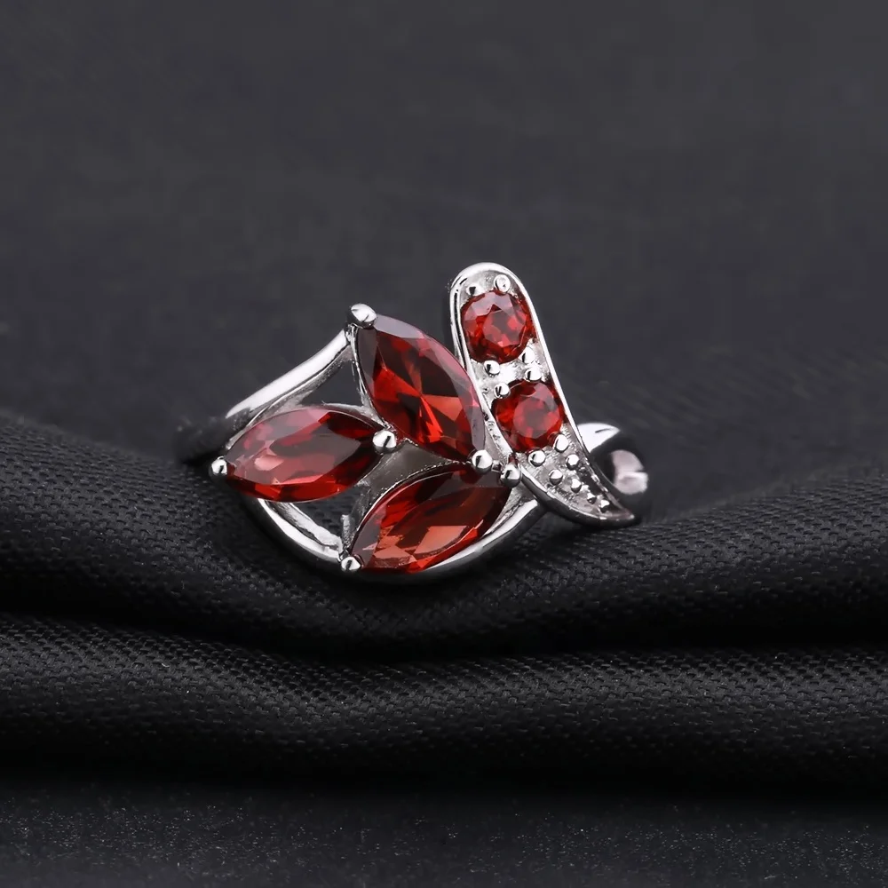 

Abiding Three Leaves Shape Natural Garnet Rhodium Plated 925 Sterling Silver Nice Design Ring Women Jewelry