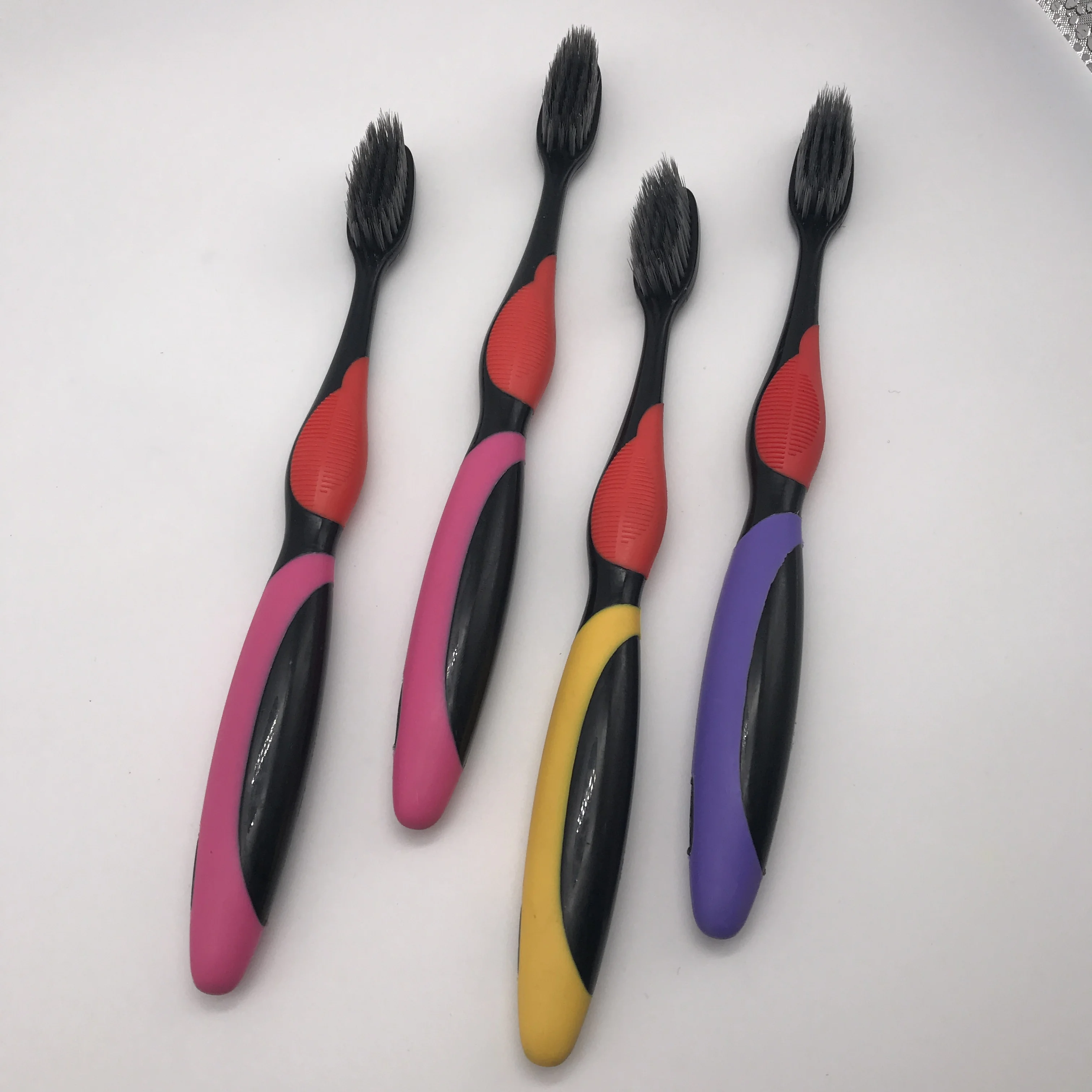 
folding travel toothbrush 